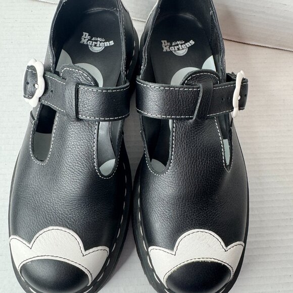 Dr. Martens BETHAN Platform Shoes - Picture 2 of 8